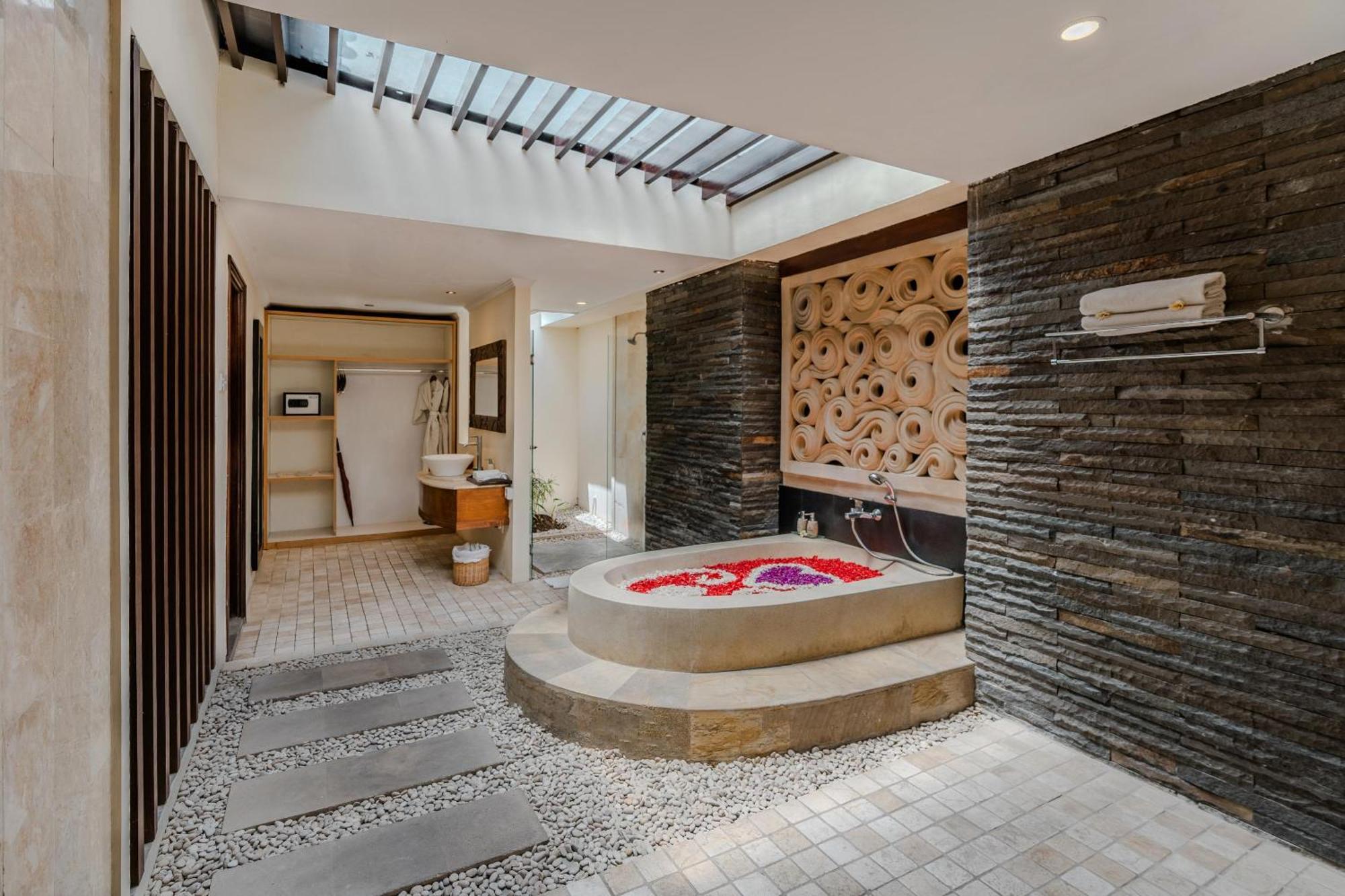 The Club Villas Seminyak Dış mekan fotoğraf